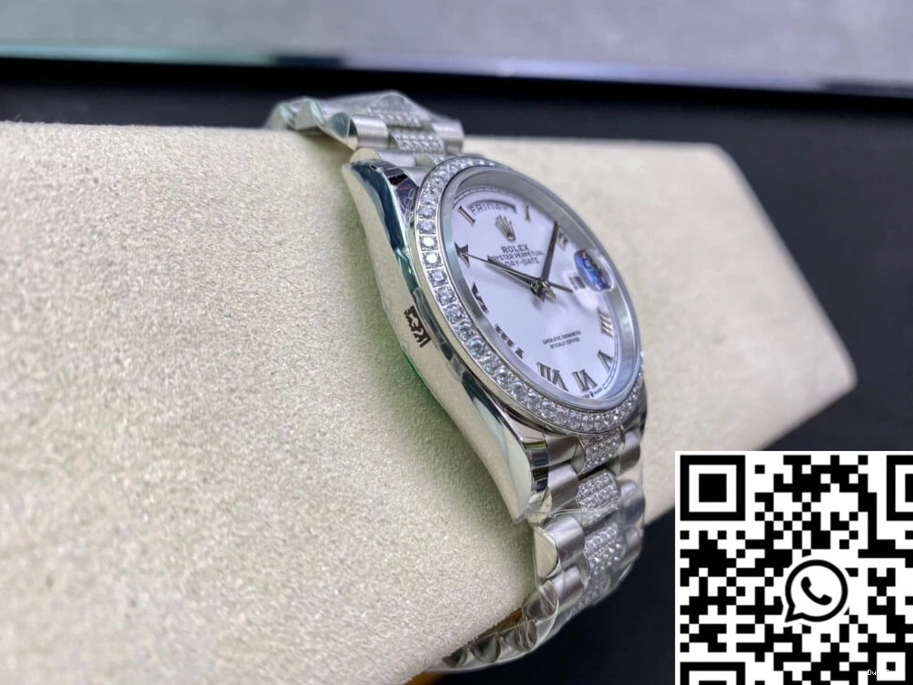 Bezel Diamond-Set Rolex M128349RBR-0026 EW Date Day Factory 0831